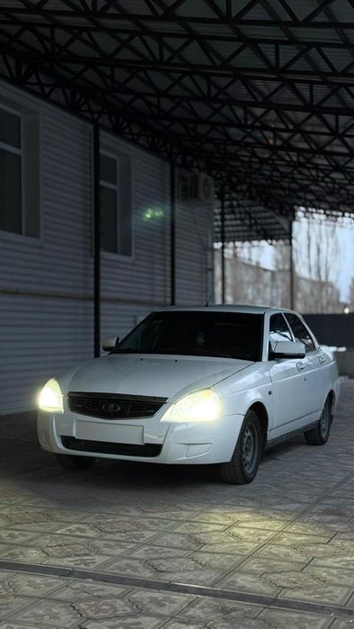 Lada Priora 2011 полный люкс