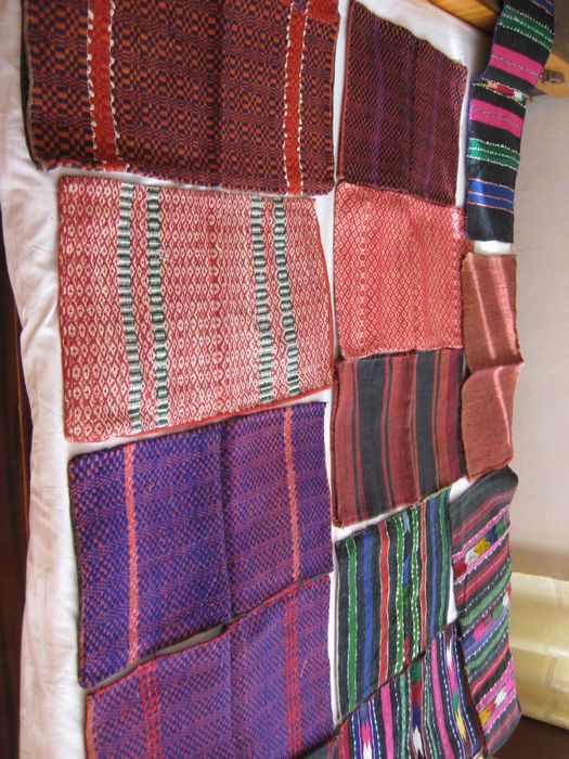 Черги и килими от домашна вълна