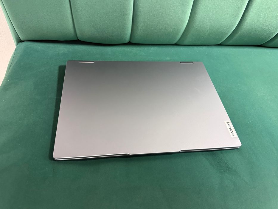 Lenovo IdeaPad 5 2-in-1 (16AHP9)
