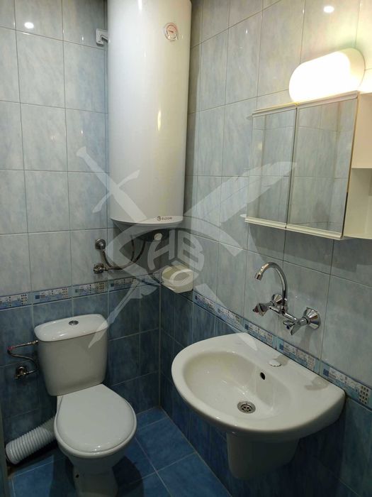 Дава се под наем Двустаен апартамент в Варна, Автогара - 56 кв.м за 400 € - Снимка #3