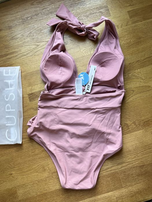 Цял бански Cupshe M размер