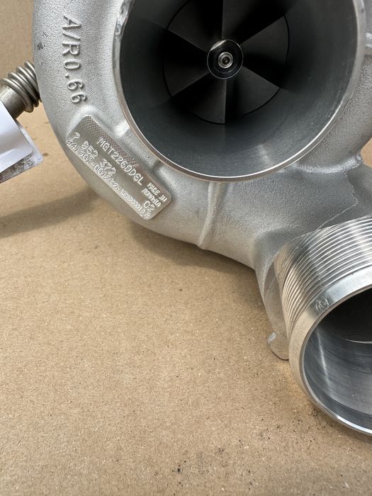 Turbo tutbine  BMW seria 5 M5 seria 8 F91 F92 F93