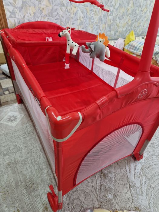 Продам детскую кроватку