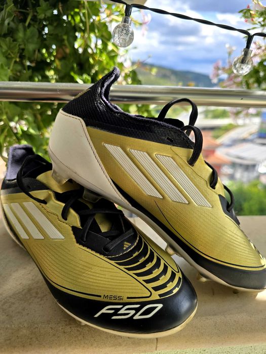 Детски бутонки Adidas