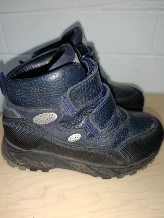 Зимняя обувь на мальчика