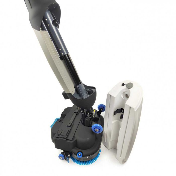 По­ло­мо­еч­ная ма­ши­на T-mop