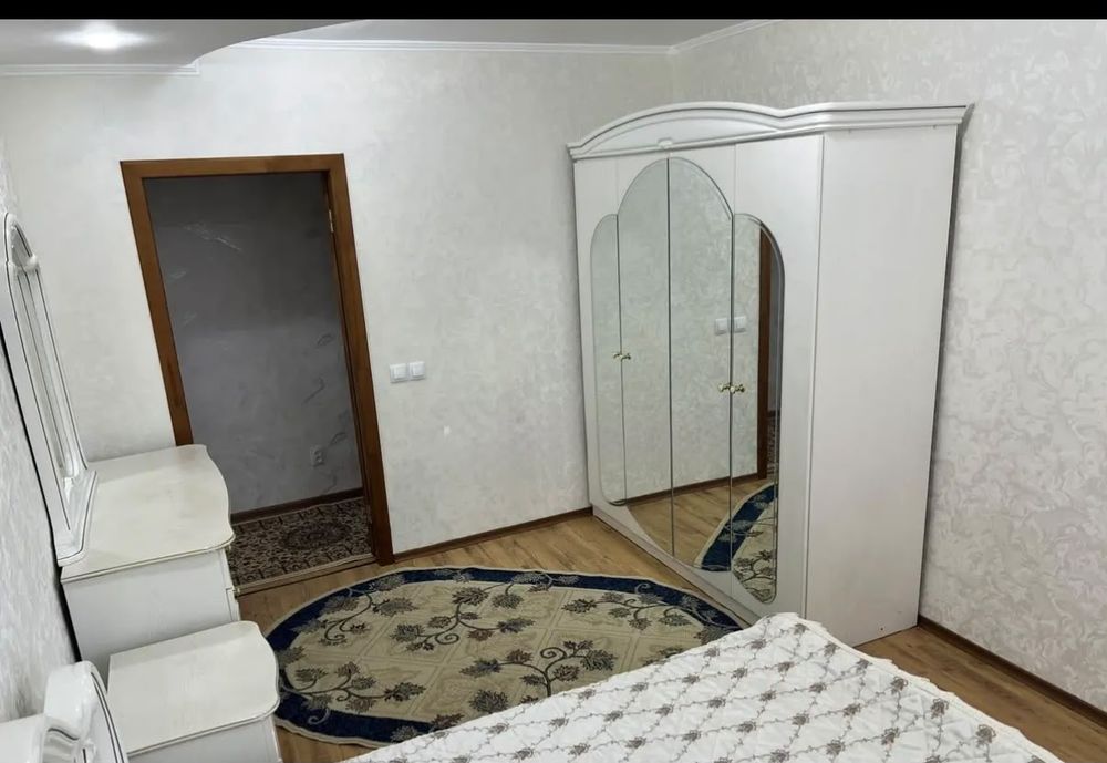 Сдается 3х комн 100 КВ м