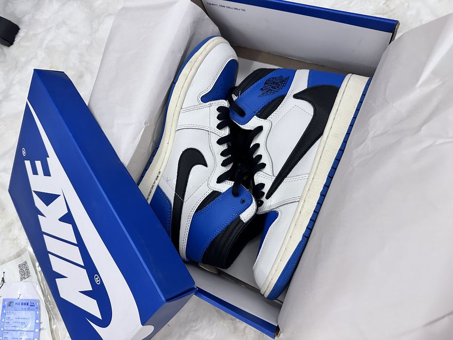 Кроссовки Nike Air Jordan 1 x Travis Scott x Fragment