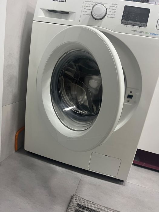 Mașină de spălat Samsung Eco Bubble Slim