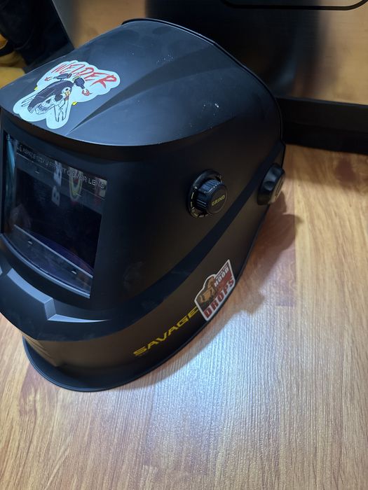 ESAB Маска сварщика SAVAGE A40 9-13 черная, сменные бата реи,