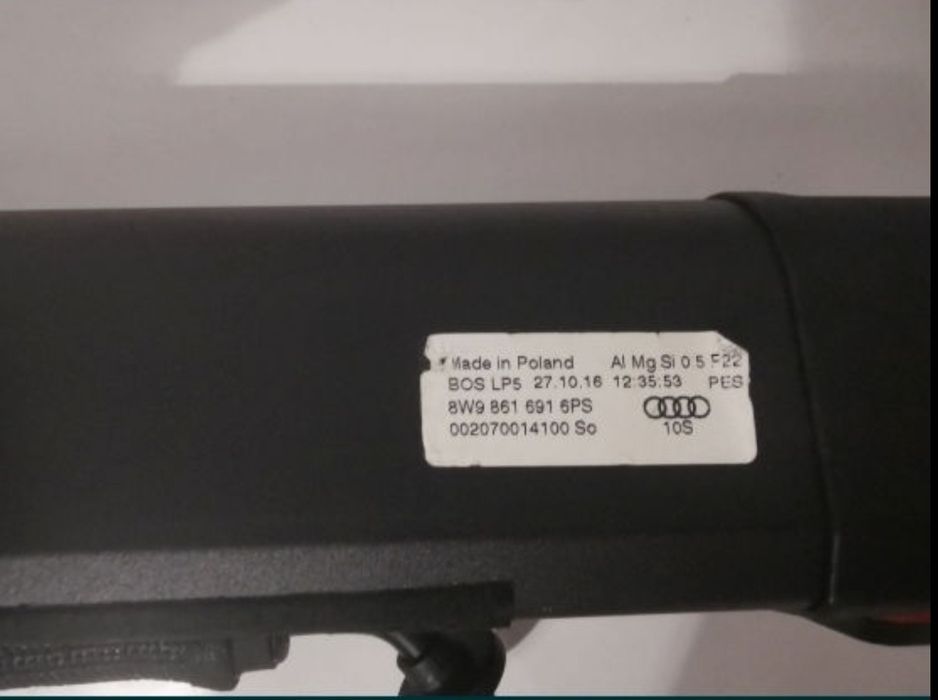 Rulou plasa Audi A4 B9