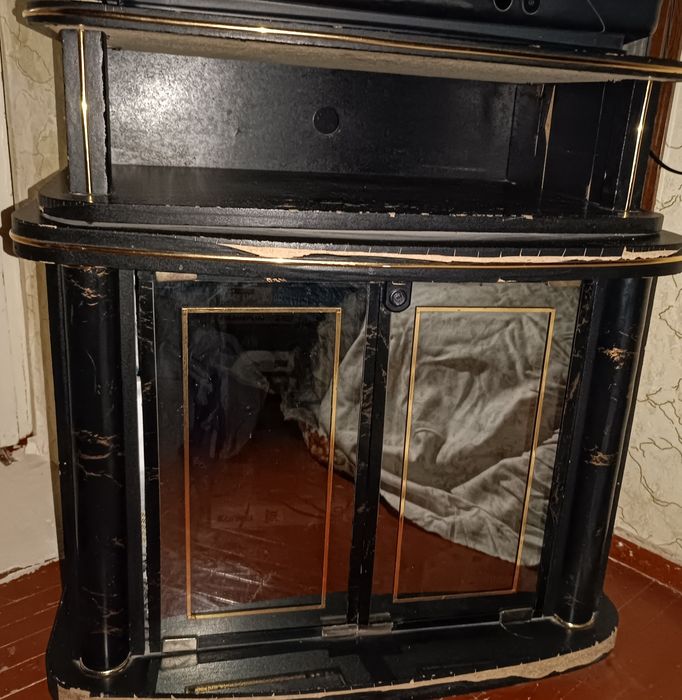 Подставка для телевизора