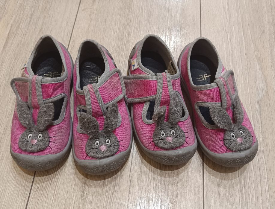 Детски пантофи запазени