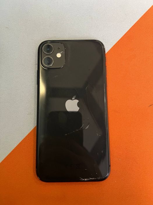 Айфон 11 с гарантией
