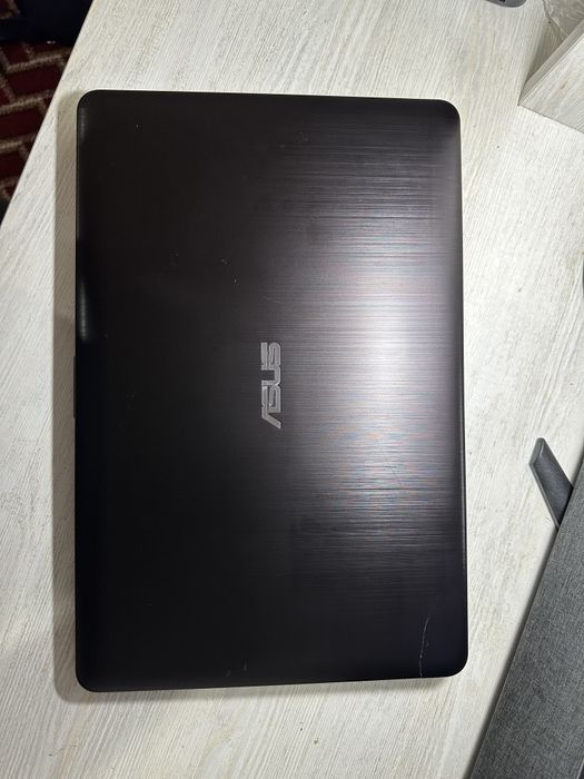 Asus VivoBook X540SA