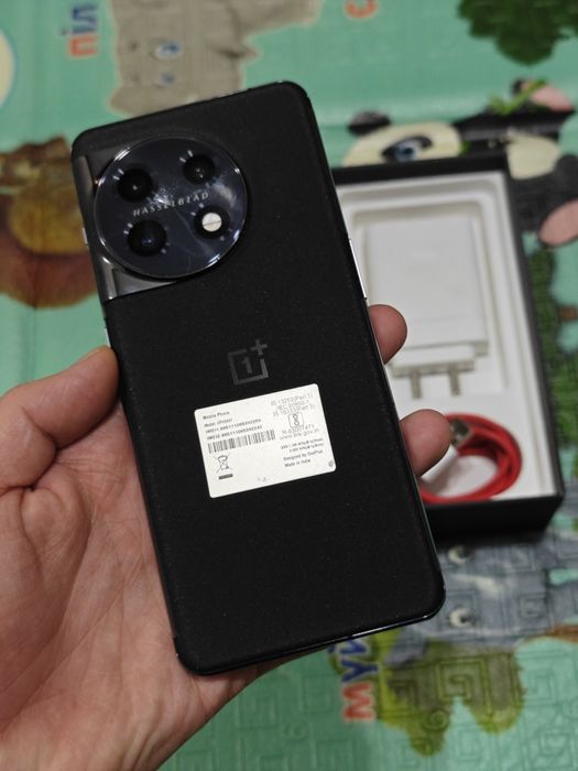 One Plus 11 256Gb 5G