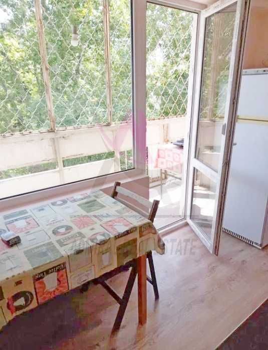 Атрактивна Цена! Полуобзаведен Тристаен- Възраждане 3