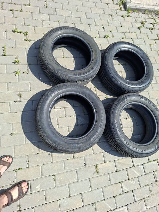 Шины 215/ 60 R16