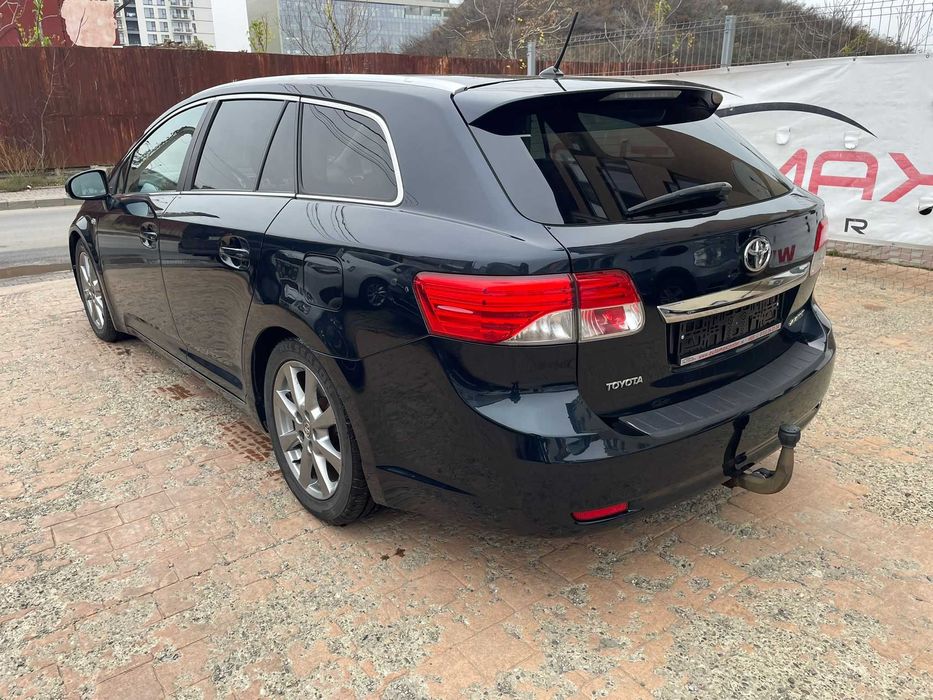 Toyota Avensis, Xenon, Piele, Navi