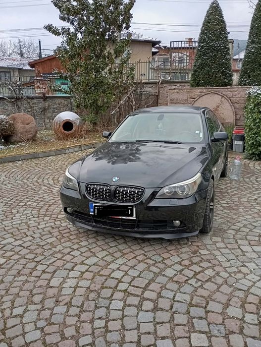 Продавам BMW E60 525 xi