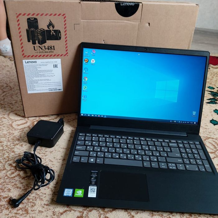 Ноутбук Lenova