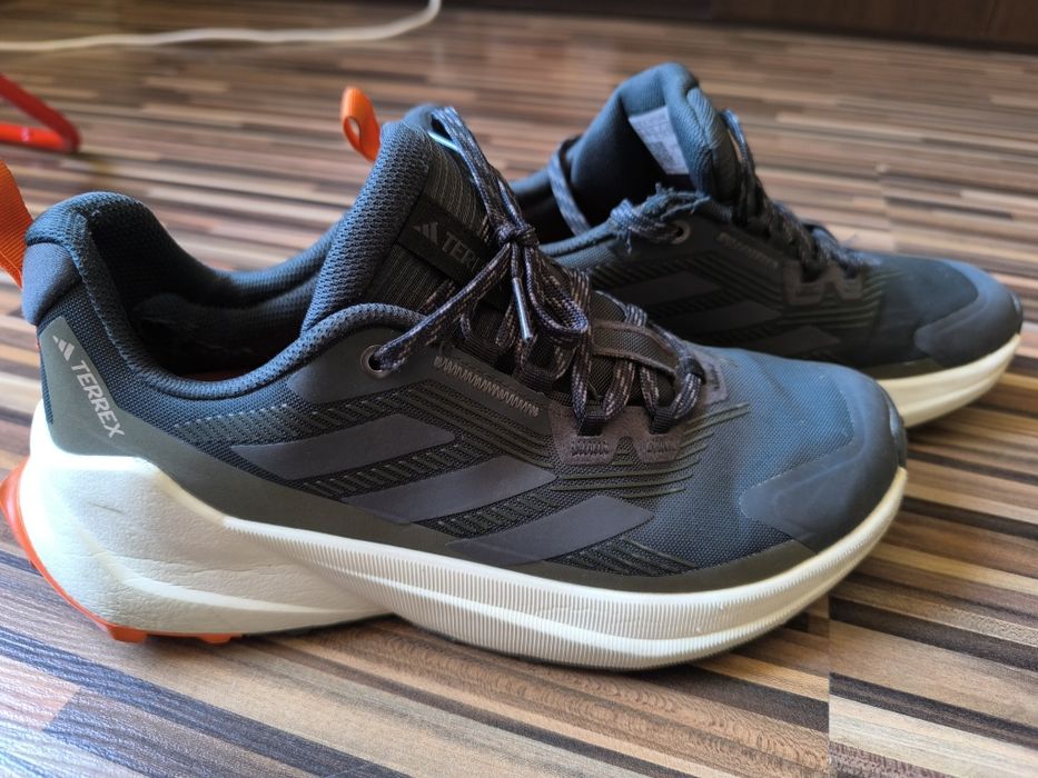Nike Terrex маратонки