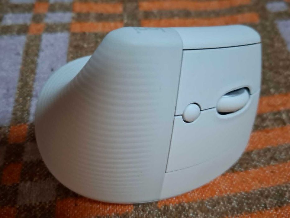 Mouse Logitech Lift for Mac ( 2 buc )
