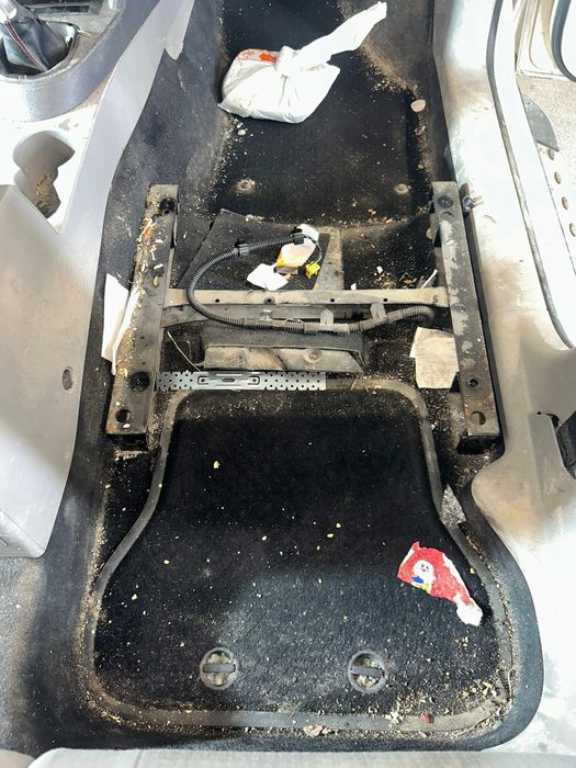 Пране на салон, пастиране / полиране, керамични покрития и др.