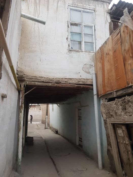 5 соток ховли Эски шахар