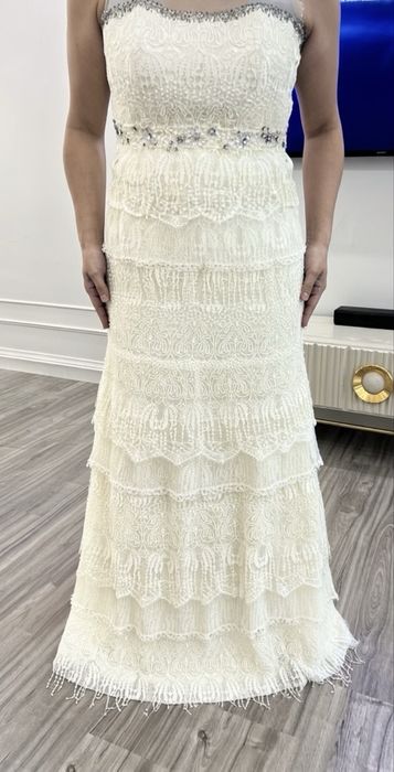 Свадебное платье цвета Айвори.