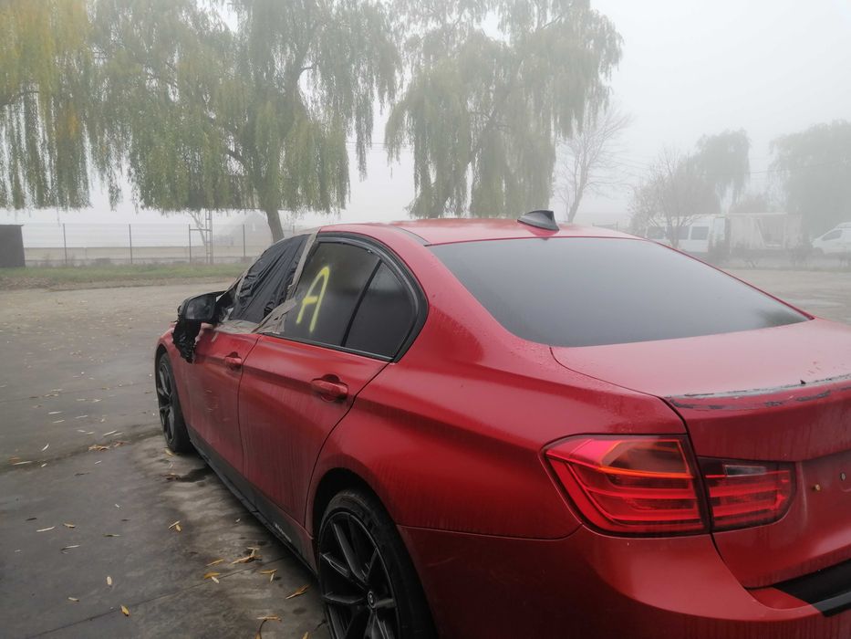 Dezmembram BMW F30