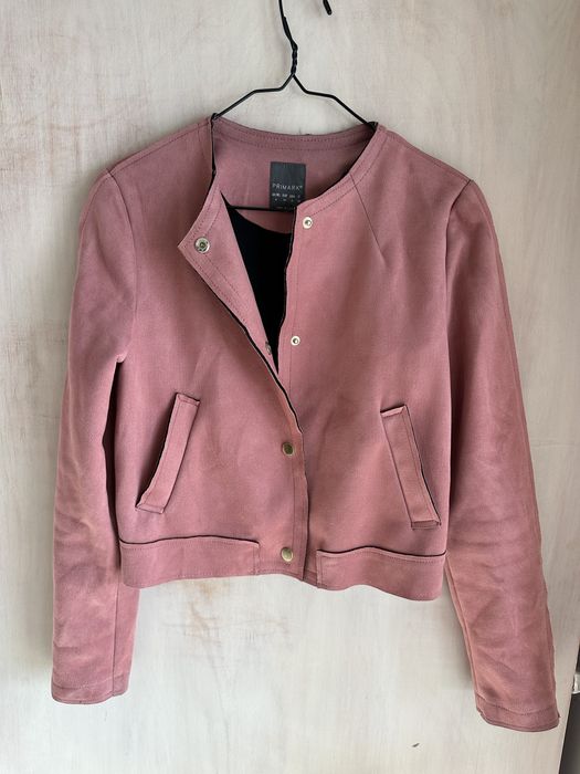 Запазени блузки и тениски по 15лв и 20лв