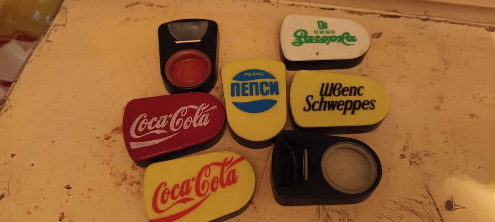 отварачки за бутилки с капачка - пластмасови, ретро