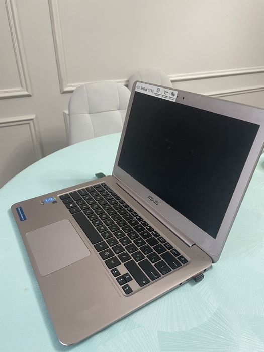 Ультрабук ноутбук