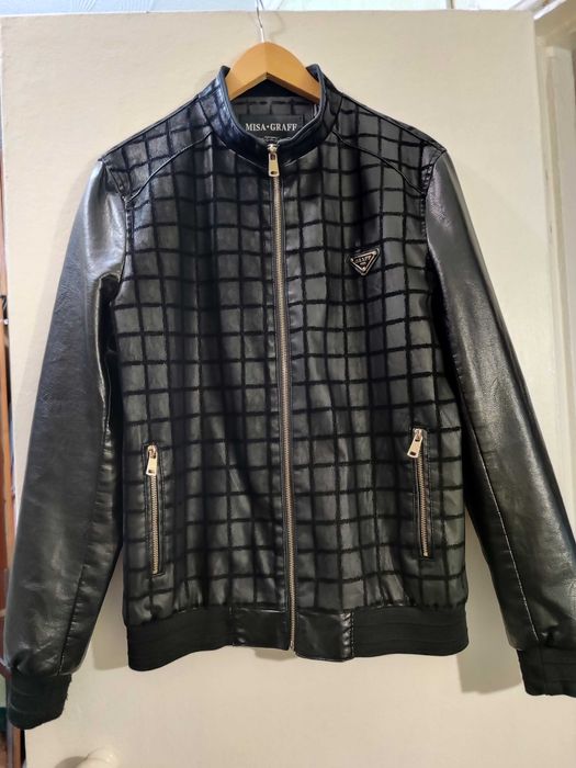 Куртка бомбер черный