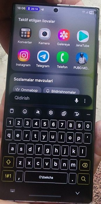 S22 ultra              ...