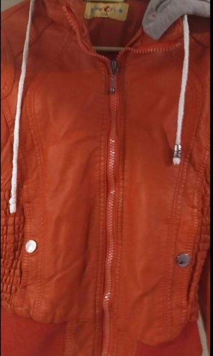 Запазени детски якета