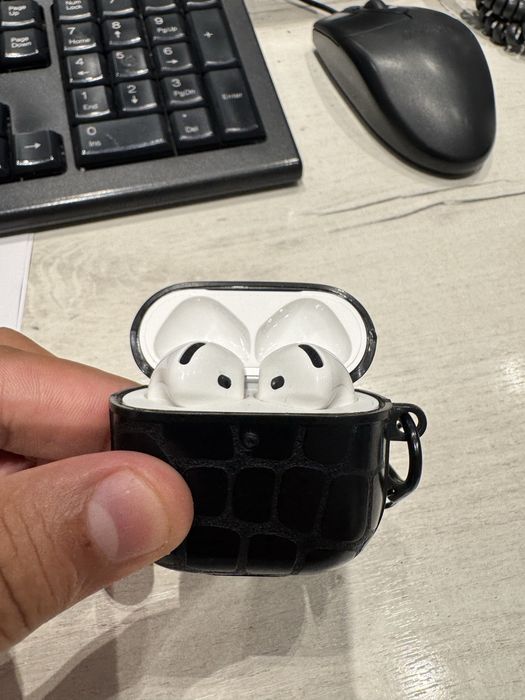 Airpods 4 anc