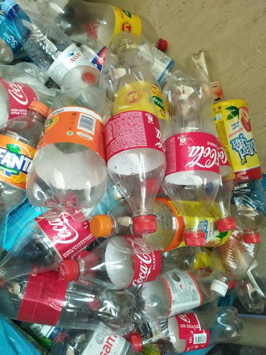 Бутылки . Баклашки