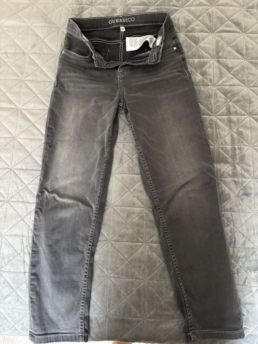 Детски дънки GUESS