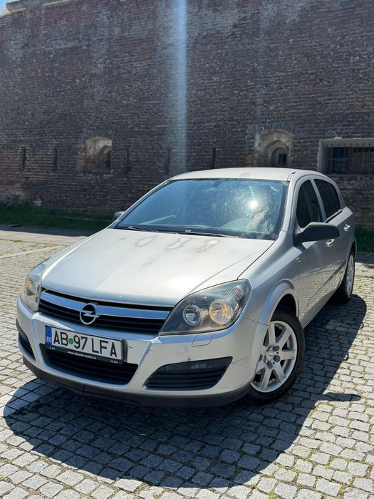 Opel Astra H 1.3 CDTI 90 cai/6 trepte (DISTRIBUTIE LANT)