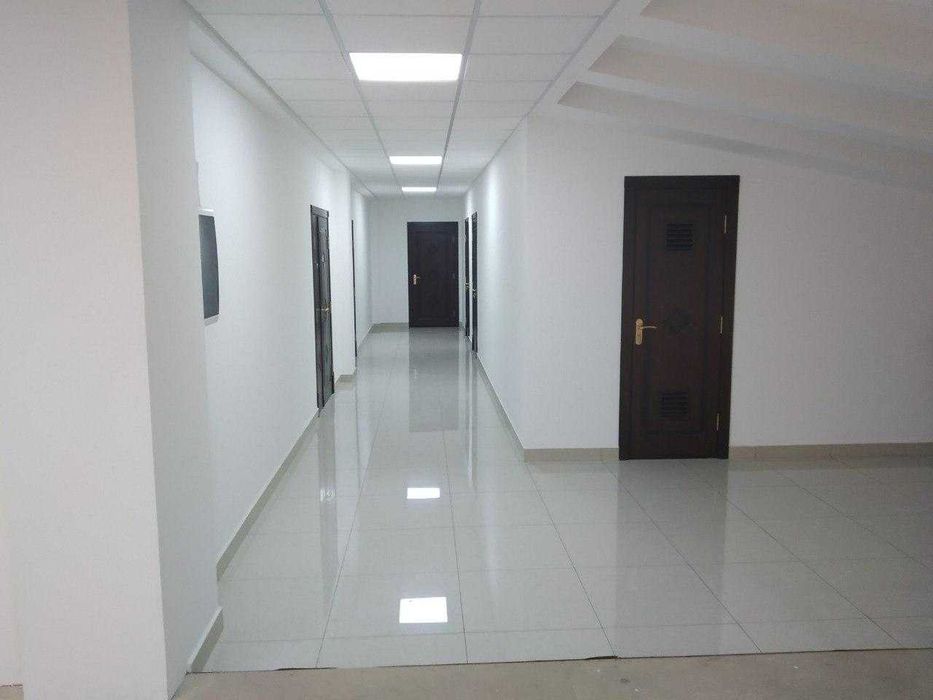 Аренда офиса (IT, Интернет магазин, Call-center) Лабзак 300кв парковка