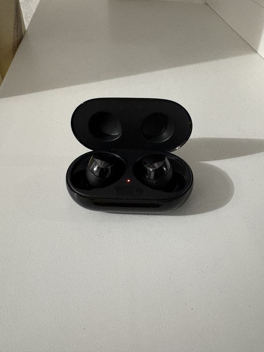 Samsung galaxy Buds+