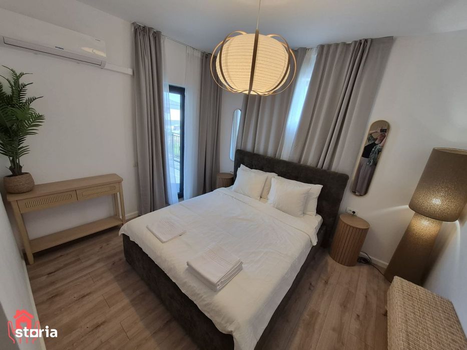 Tunari-PRIMA LOCUIRE, 3 camere curte, piscina exterioara, mobilat luxu