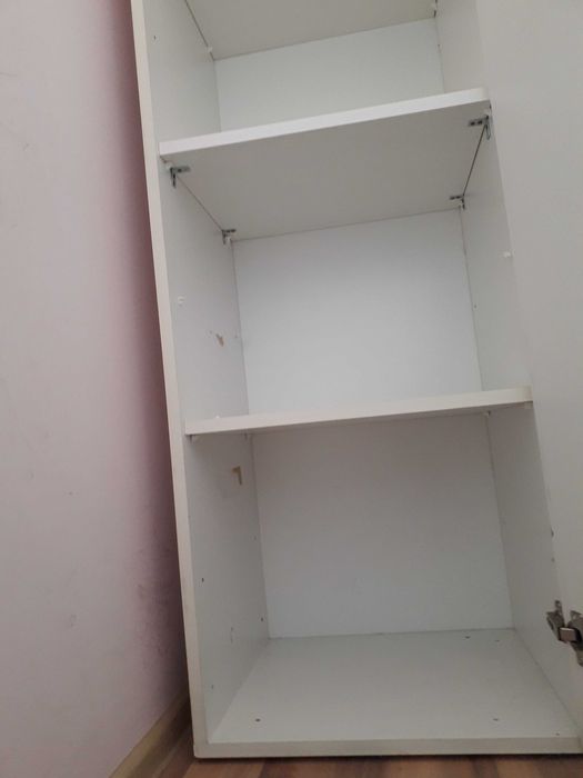 Обзавеждане -запазени мебели за хол и детска