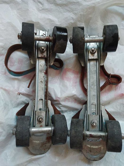 Ретро ролкови кънки