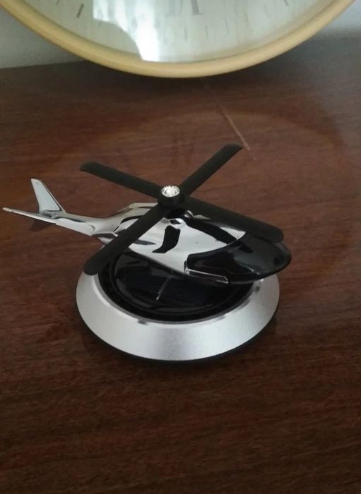 Машин освежитель вертолёт/ самолёт