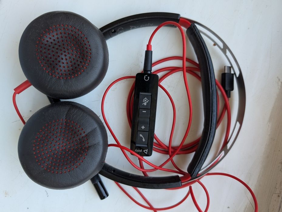 Căști profesionale Poly Blackwire C5220