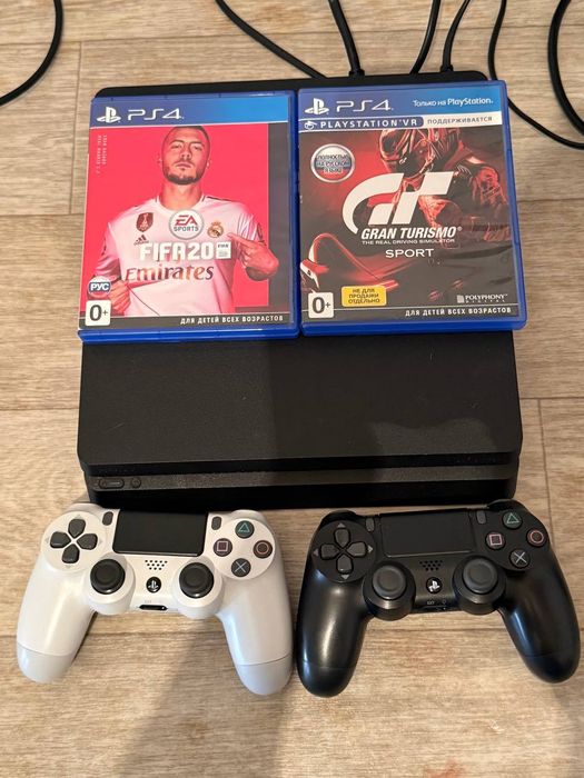 Продам Playstation 4 slim