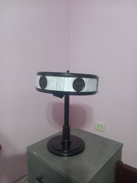 Антикварный светильник